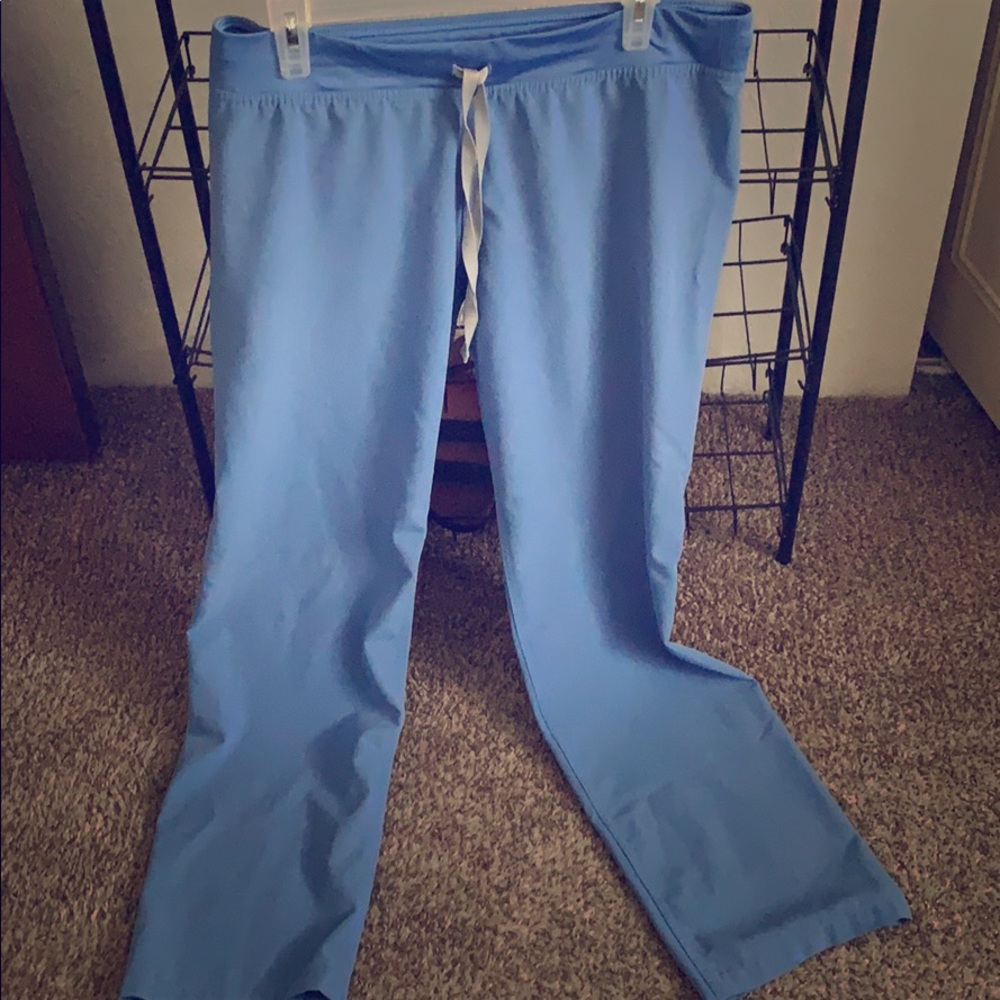 Figs Livingston baby blue scrub pants size medium